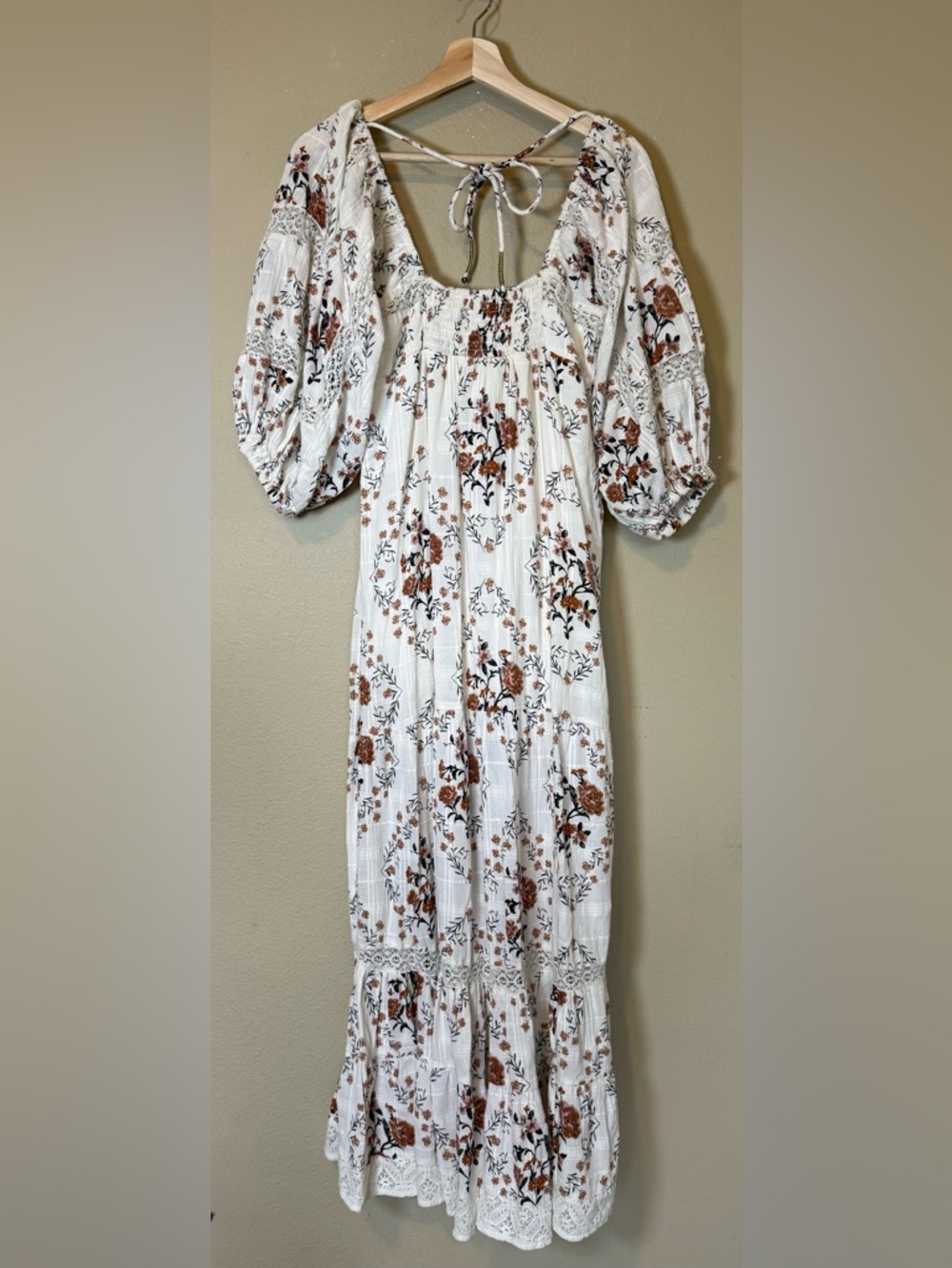 Free People Ivory Floral Puff Sleeve Square Neck Dress Size Medium - Picture 3 of 7